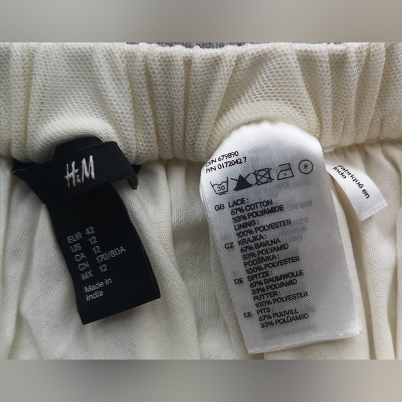 H&M Skirt. Size 12 - Picture 6 of 7